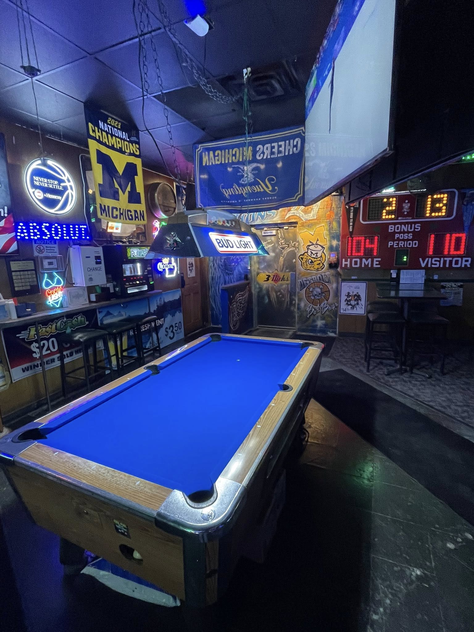Pool & Basketball
